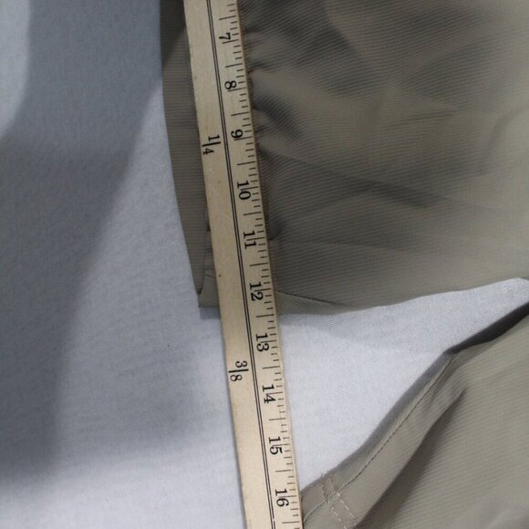 Wrangler Authentic Men Tan Hybrid Shorts Casual Size Size 40 - Picture 4 of 10